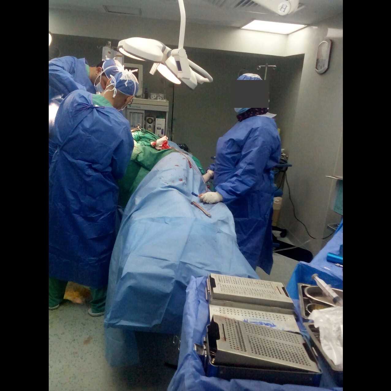 ممرضة عمليات و تكميم معدة مع د أحمد المصرى